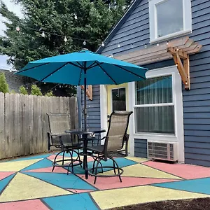 Private Ne Apartment